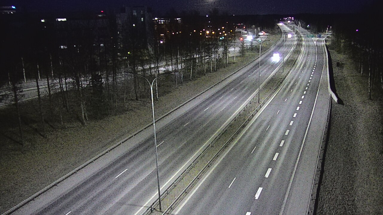 Weather Camera Image Väg 4 Uleåborg, Kontinkangas, Oulu, Pohjois-Pohjanmaa