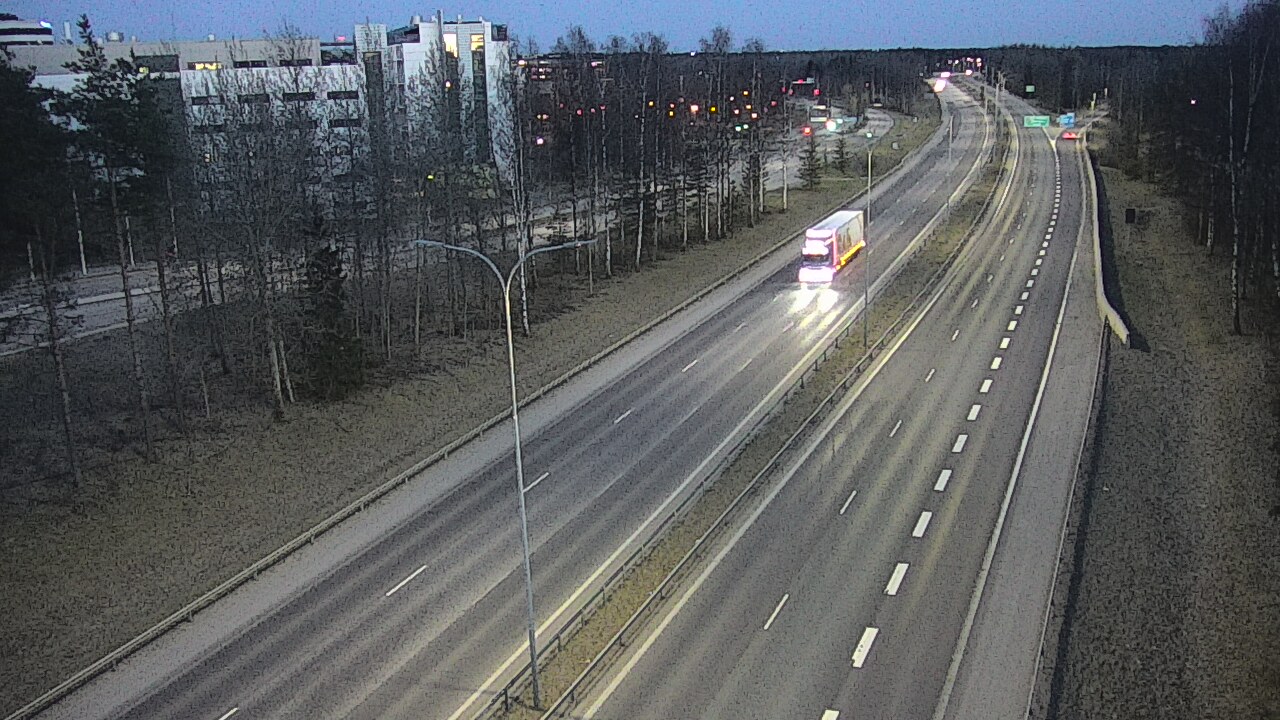 Weather Camera Image Väg 4 Uleåborg, Kontinkangas, Oulu, Pohjois-Pohjanmaa