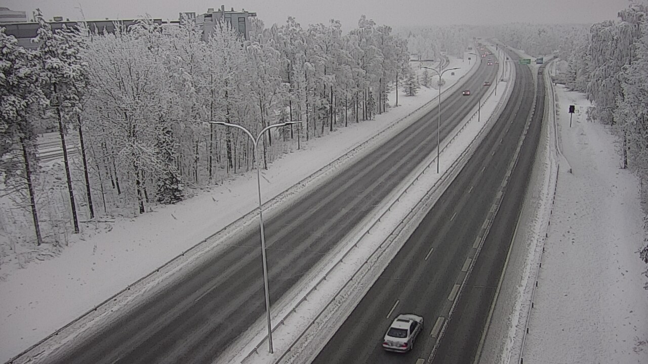 Weather Camera Image Road 4 Oulu, Kontinkangas, Oulu, Pohjois-Pohjanmaa