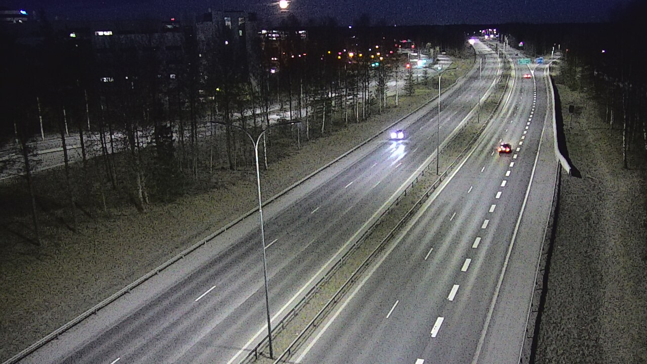 Weather Camera Image Väg 4 Uleåborg, Kontinkangas, Oulu, Pohjois-Pohjanmaa