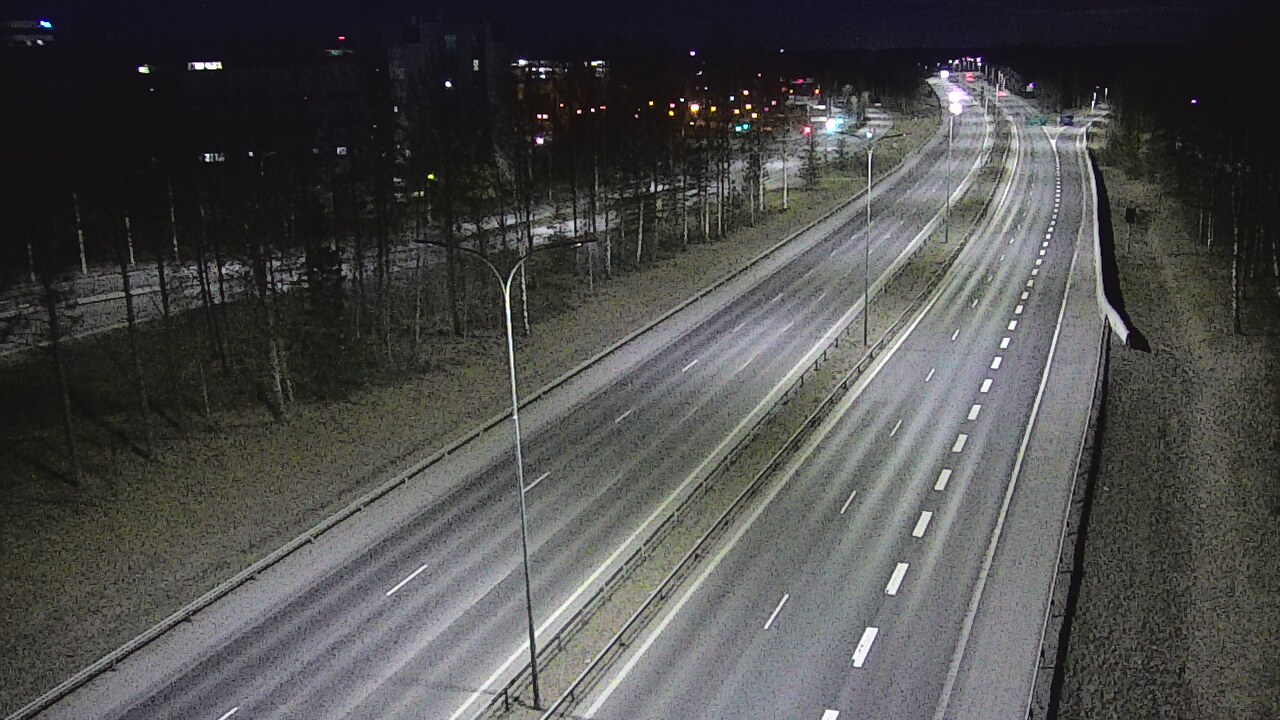 Weather Camera Image Road 4 Oulu, Kontinkangas, Oulu, Pohjois-Pohjanmaa