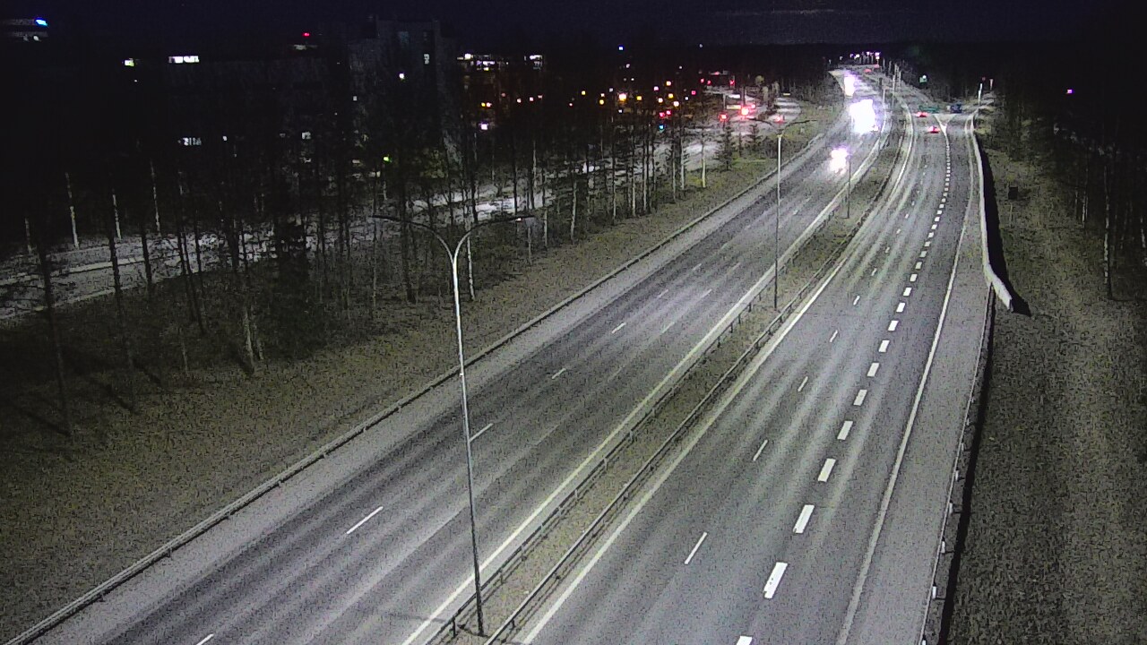 Weather Camera Image Väg 4 Uleåborg, Kontinkangas, Oulu, Pohjois-Pohjanmaa