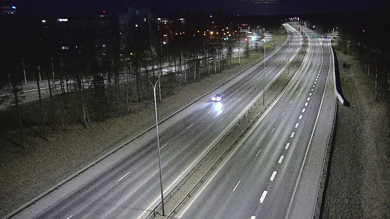 Weather Camera Image Väg 4 Uleåborg, Kontinkangas, Oulu, Pohjois-Pohjanmaa