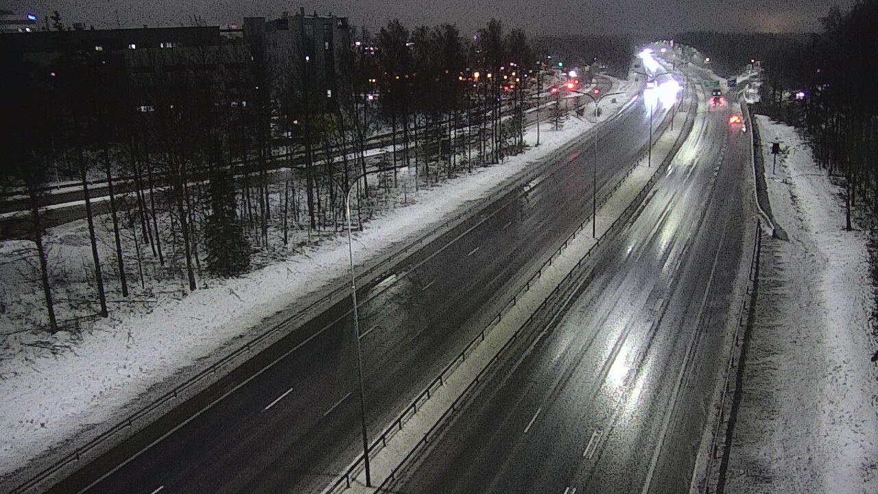 Weather Camera Image Road 4 Oulu, Kontinkangas, Oulu, Pohjois-Pohjanmaa