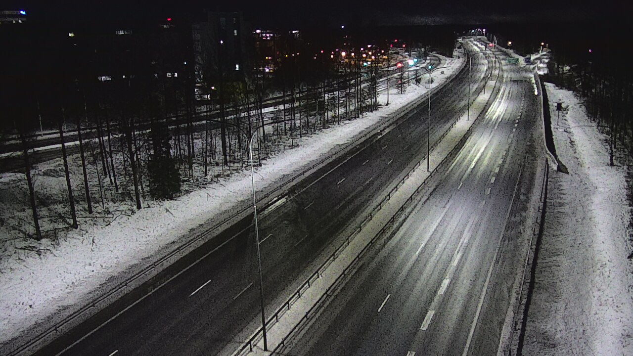 Weather Camera Image Road 4 Oulu, Kontinkangas, Oulu, Pohjois-Pohjanmaa