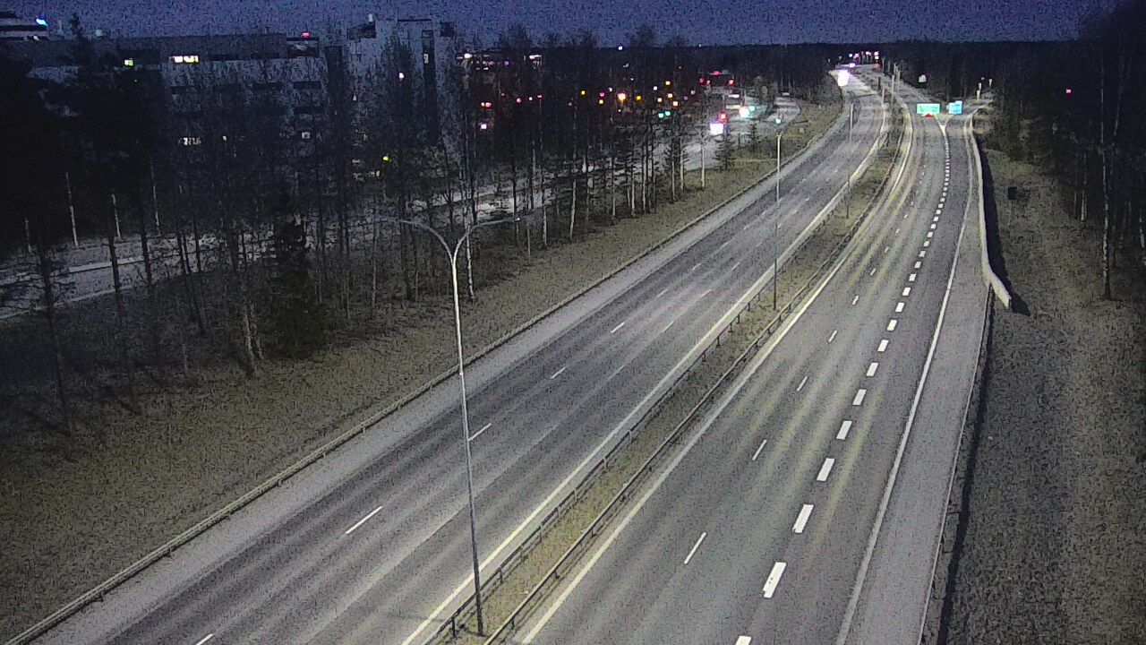 Weather Camera Image Väg 4 Uleåborg, Kontinkangas, Oulu, Pohjois-Pohjanmaa