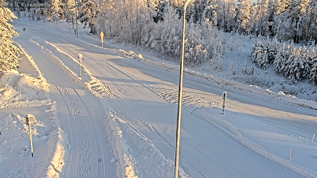Weather Camera Image Väg 4 Ii, Kuivaniemi, Ii, Pohjois-Pohjanmaa