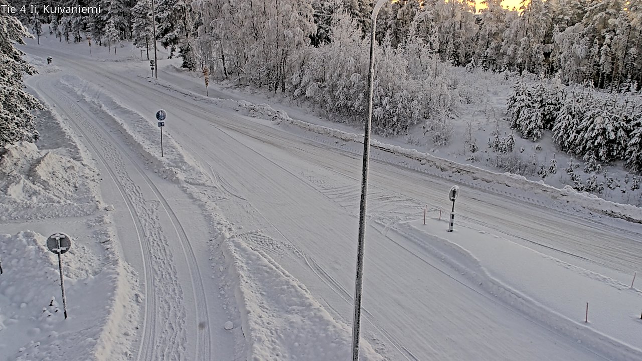 Weather Camera Image Väg 4 Ii, Kuivaniemi, Ii, Pohjois-Pohjanmaa