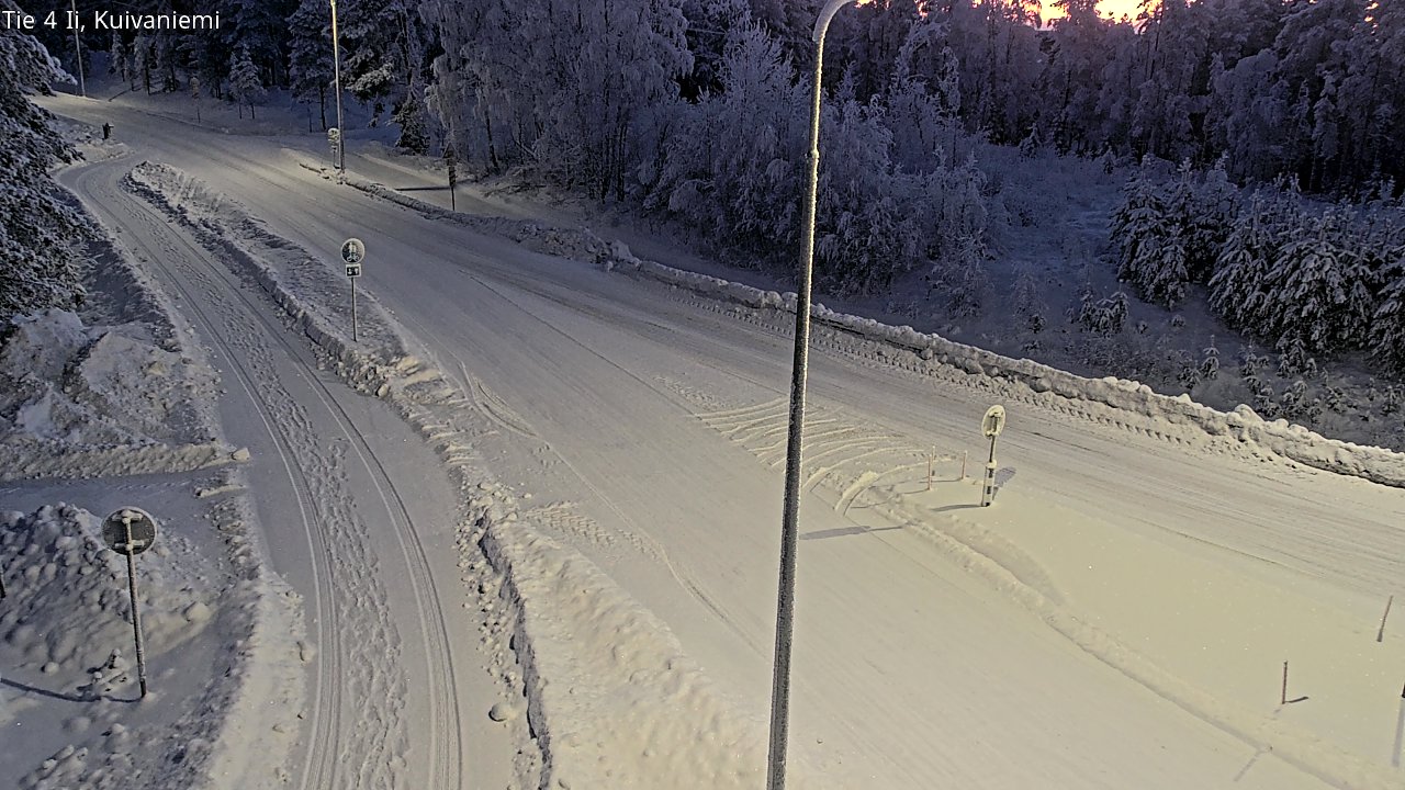 Weather Camera Image Väg 4 Ii, Kuivaniemi, Ii, Pohjois-Pohjanmaa