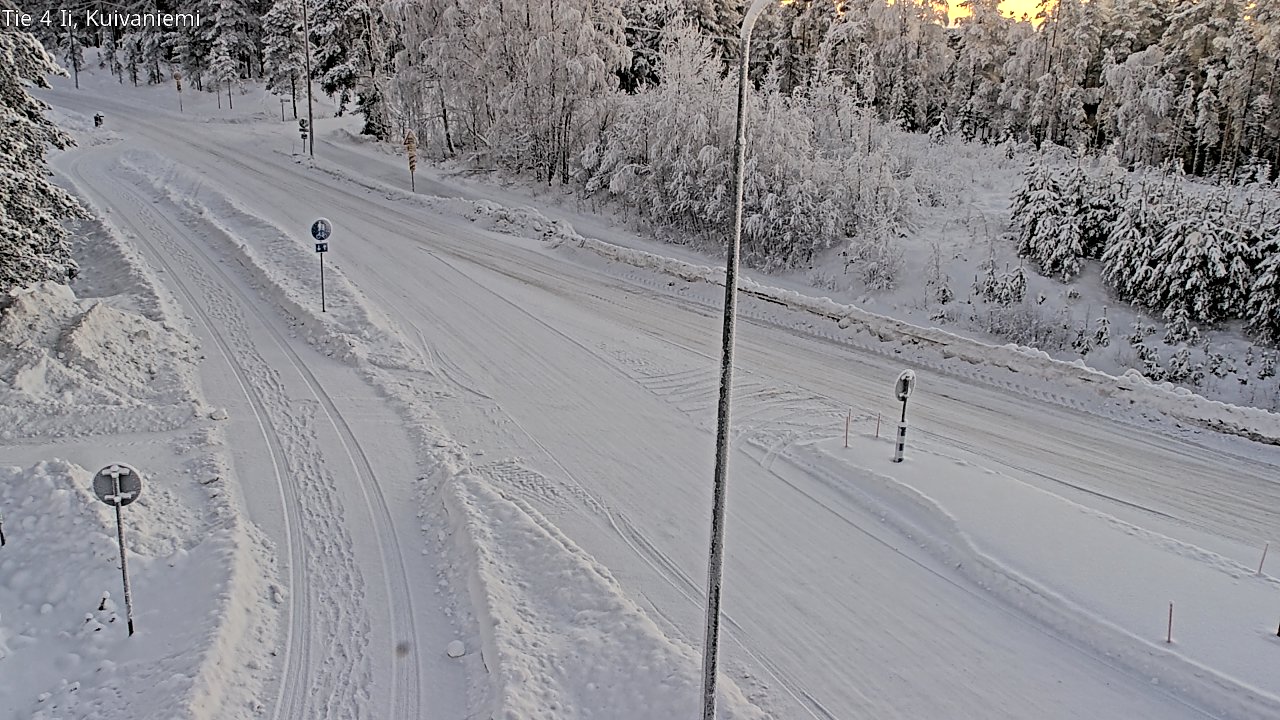 Weather Camera Image Väg 4 Ii, Kuivaniemi, Ii, Pohjois-Pohjanmaa