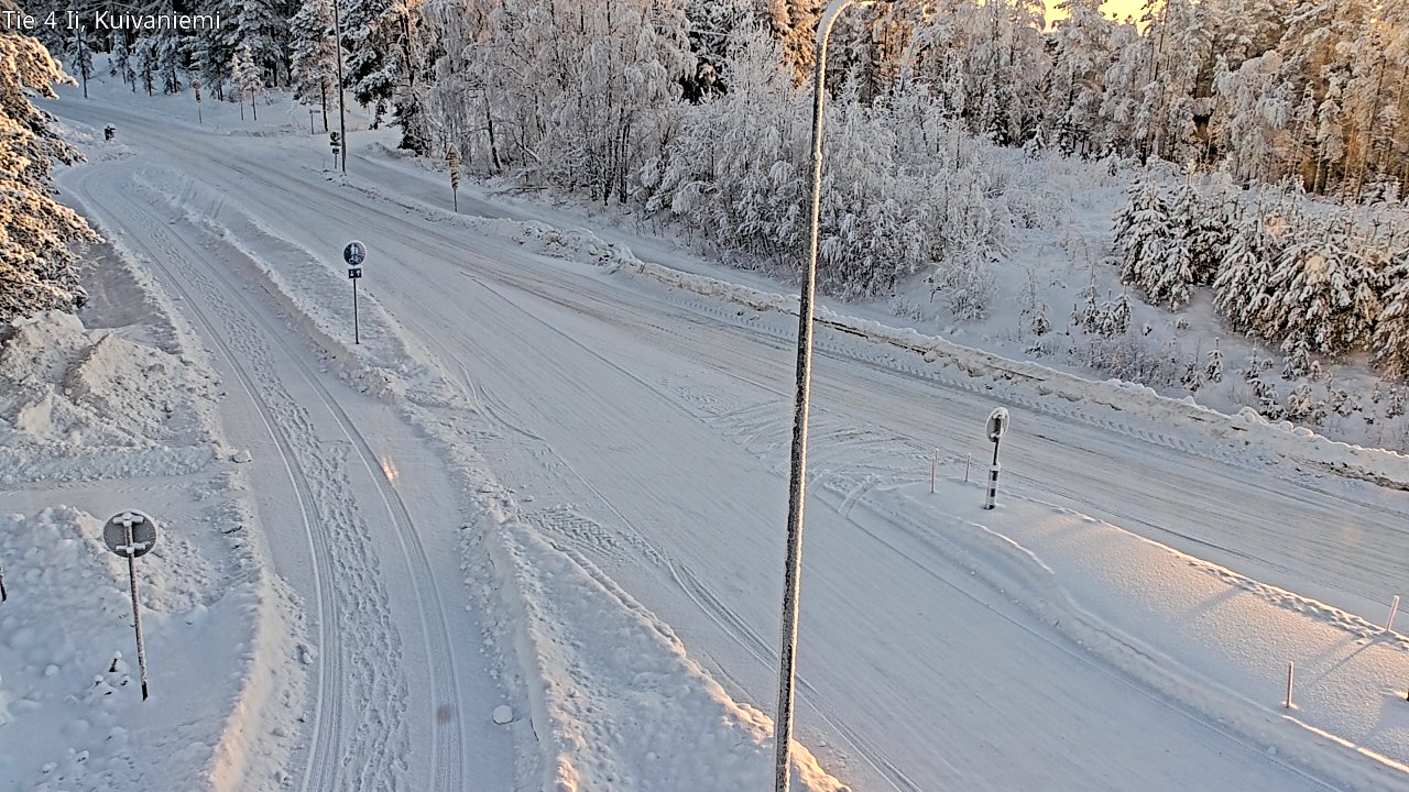Weather Camera Image Väg 4 Ii, Kuivaniemi, Ii, Pohjois-Pohjanmaa