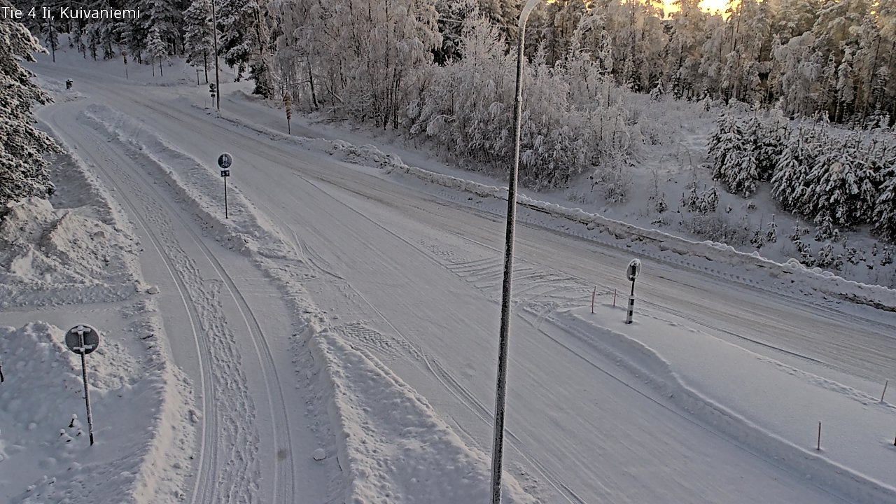 Weather Camera Image Väg 4 Ii, Kuivaniemi, Ii, Pohjois-Pohjanmaa