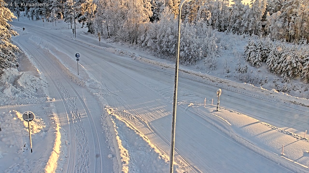 Weather Camera Image Väg 4 Ii, Kuivaniemi, Ii, Pohjois-Pohjanmaa