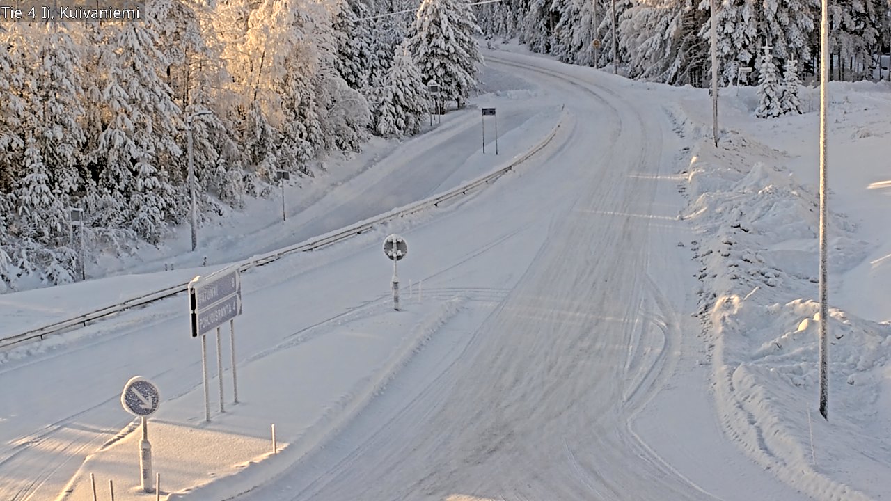 Weather Camera Image Väg 4 Ii, Kuivaniemi, Ii, Pohjois-Pohjanmaa