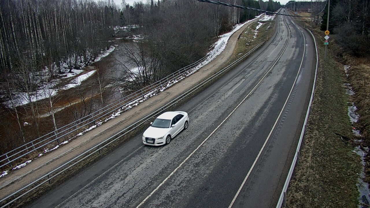 Weather Camera Image Road 4 Liminka, Alatemmes, Liminka, Pohjois-Pohjanmaa