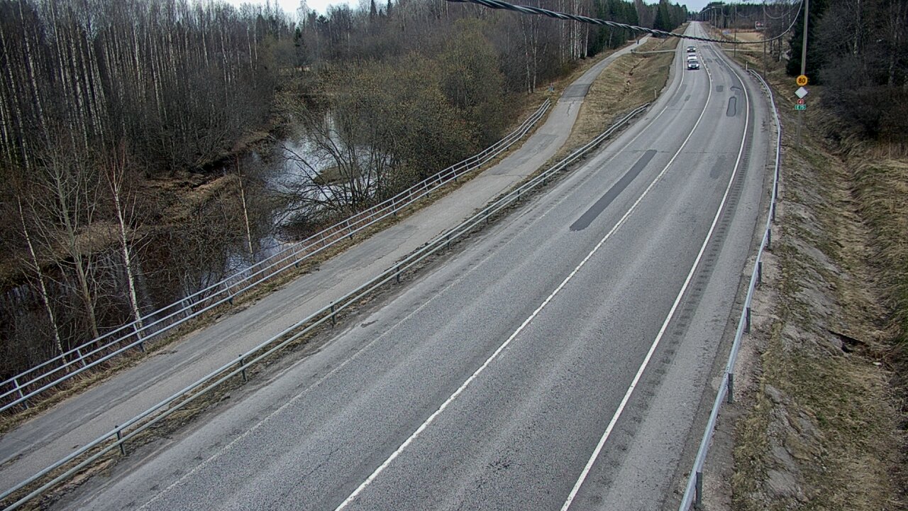Weather Camera Image Road 4 Liminka, Alatemmes, Liminka, Pohjois-Pohjanmaa
