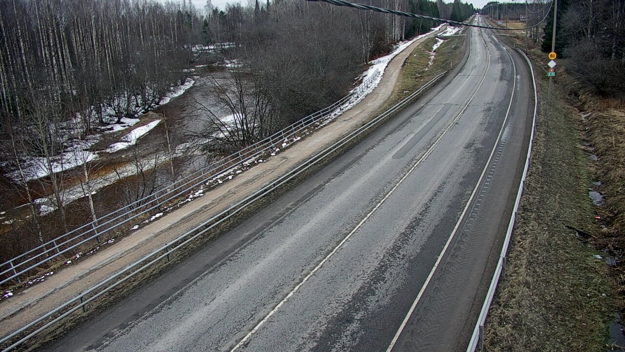 Weather Camera Image Väg 4 Liminka, Alatemmes, Liminka, Pohjois-Pohjanmaa