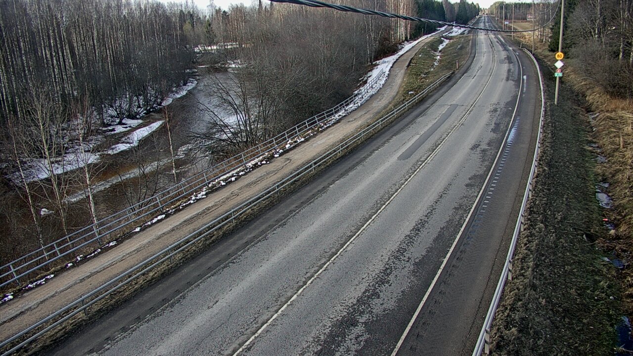 Weather Camera Image Väg 4 Liminka, Alatemmes, Liminka, Pohjois-Pohjanmaa