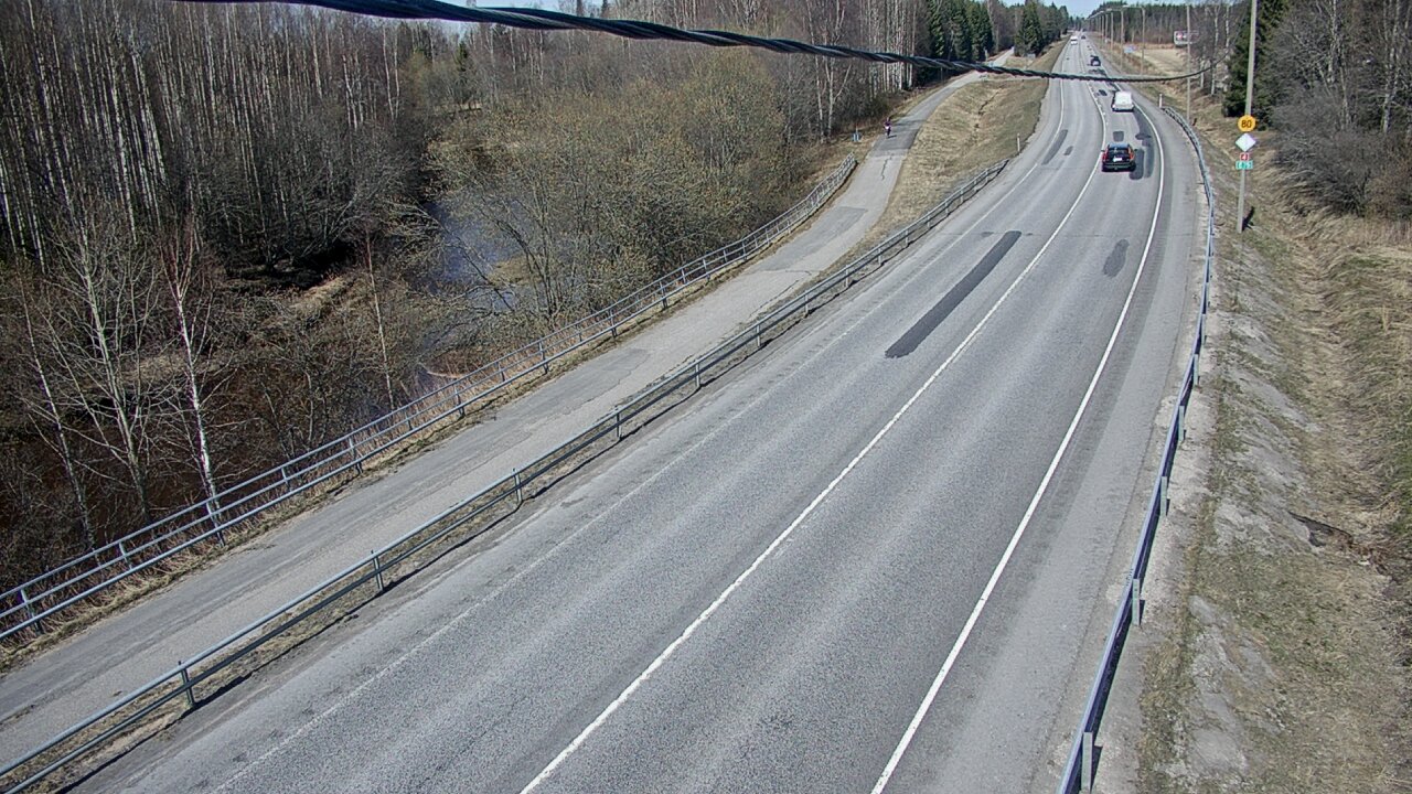 Weather Camera Image Road 4 Liminka, Alatemmes, Liminka, Pohjois-Pohjanmaa
