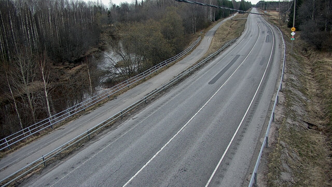 Weather Camera Image Väg 4 Liminka, Alatemmes, Liminka, Pohjois-Pohjanmaa