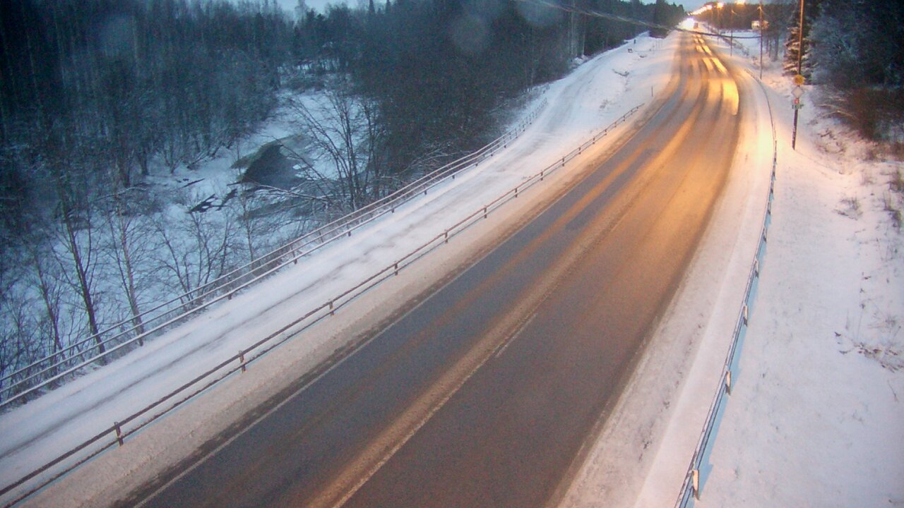 Weather Camera Image Väg 4 Liminka, Alatemmes, Liminka, Pohjois-Pohjanmaa