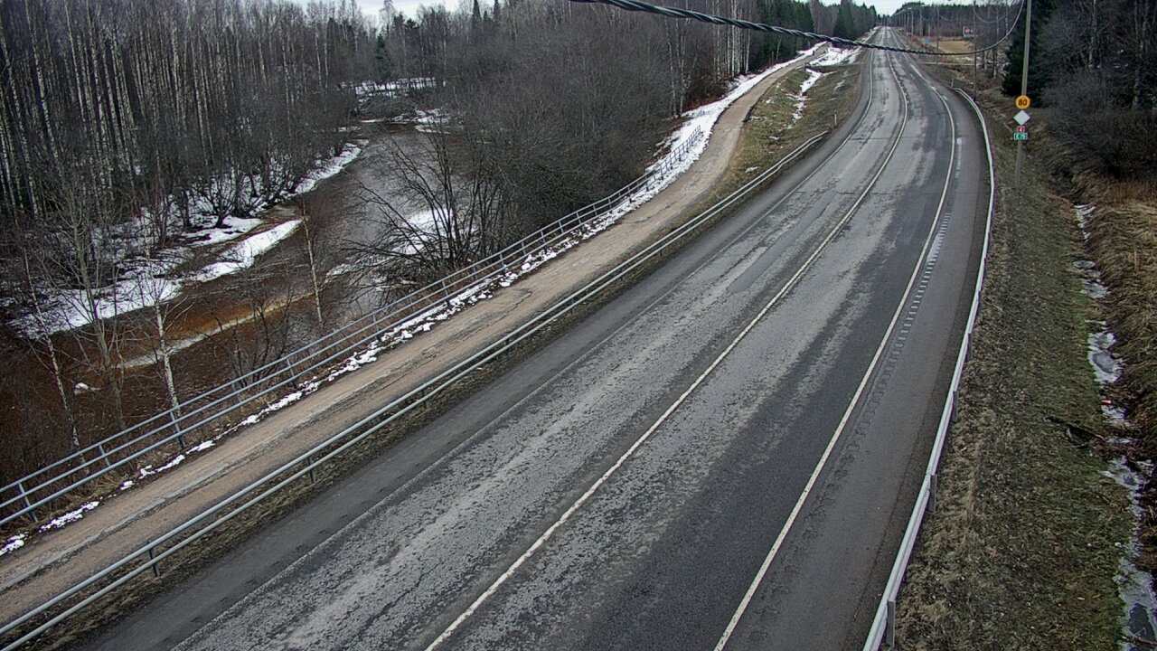 Weather Camera Image Road 4 Liminka, Alatemmes, Liminka, Pohjois-Pohjanmaa