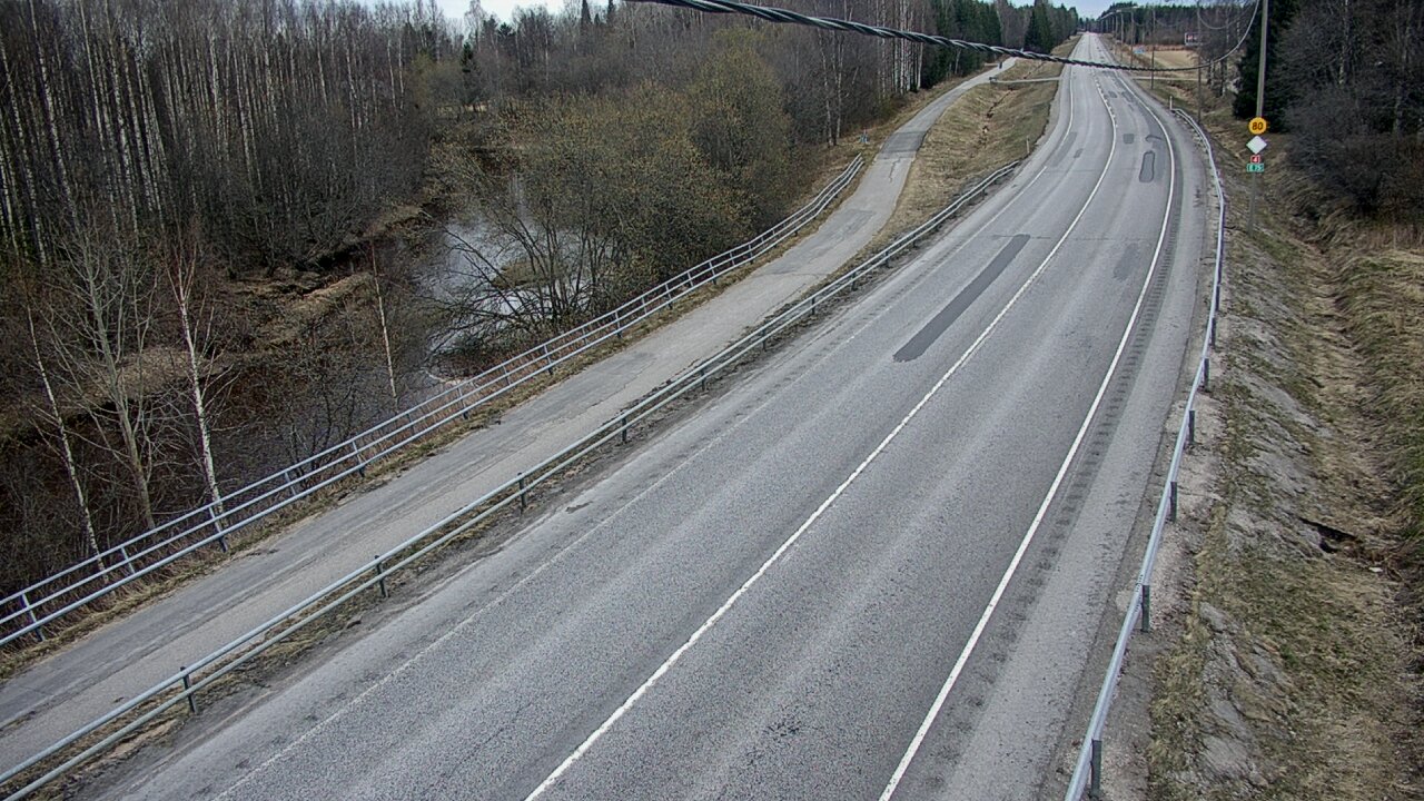 Weather Camera Image Väg 4 Liminka, Alatemmes, Liminka, Pohjois-Pohjanmaa