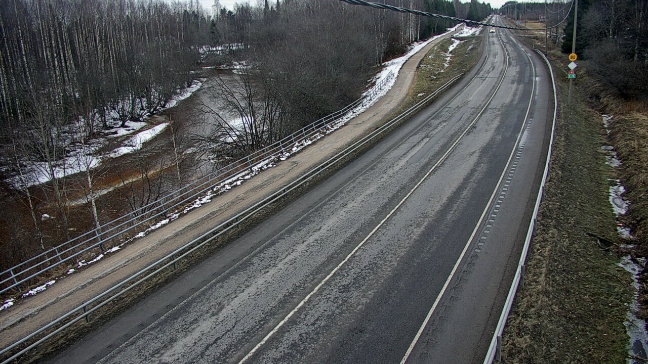 Weather Camera Image Road 4 Liminka, Alatemmes, Liminka, Pohjois-Pohjanmaa