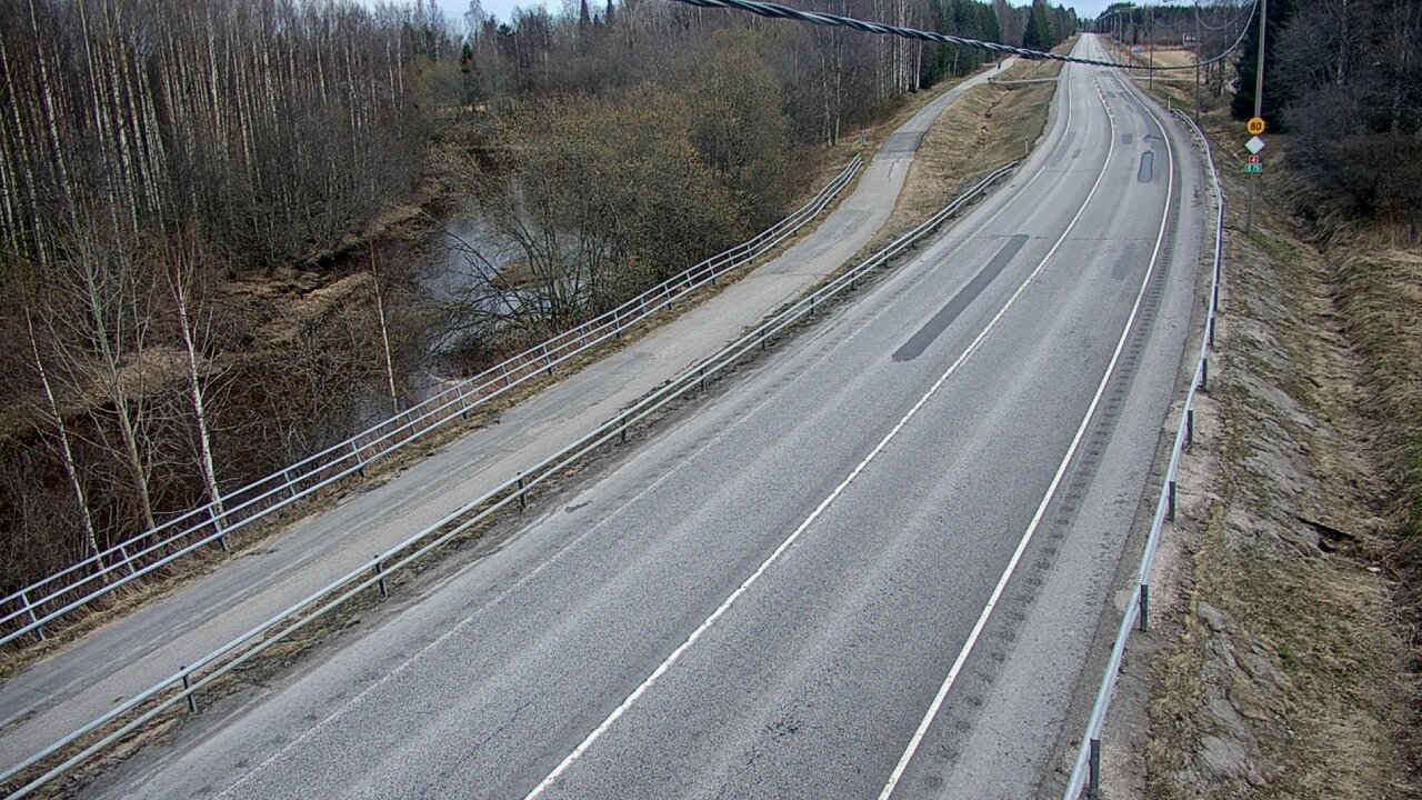 Weather Camera Image Väg 4 Liminka, Alatemmes, Liminka, Pohjois-Pohjanmaa