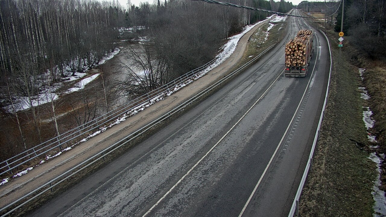 Weather Camera Image Road 4 Liminka, Alatemmes, Liminka, Pohjois-Pohjanmaa