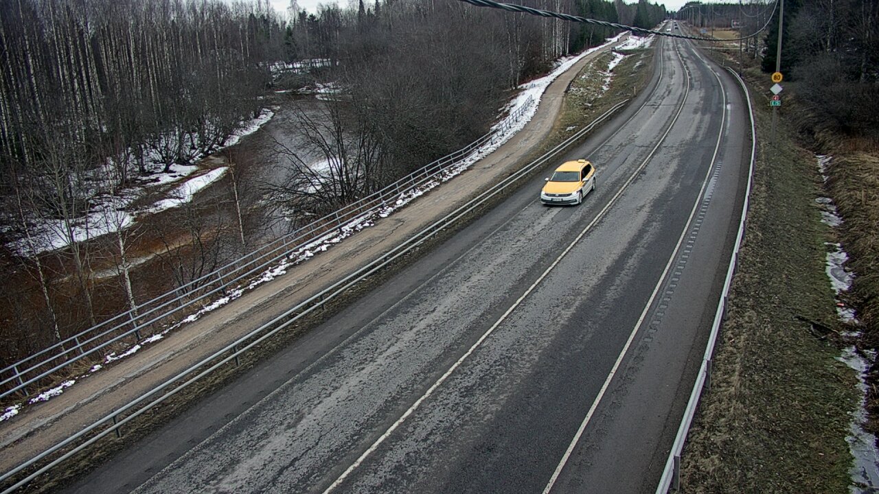 Weather Camera Image Road 4 Liminka, Alatemmes, Liminka, Pohjois-Pohjanmaa