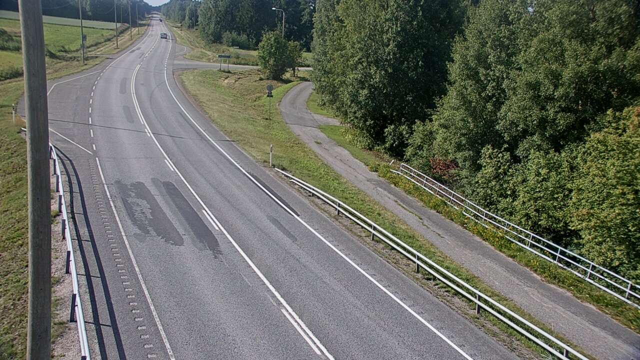 Weather Camera Image Road 4 Liminka, Alatemmes, Liminka, Pohjois-Pohjanmaa