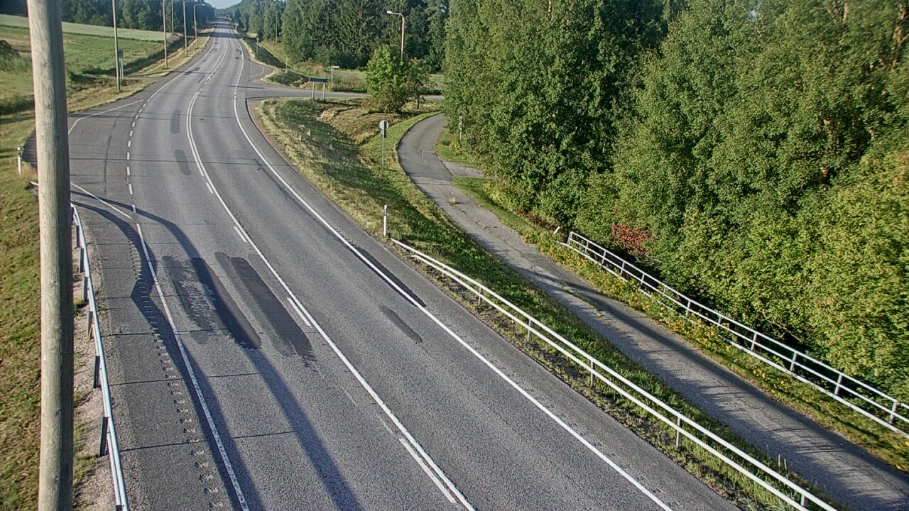 Weather Camera Image Road 4 Liminka, Alatemmes, Liminka, Pohjois-Pohjanmaa
