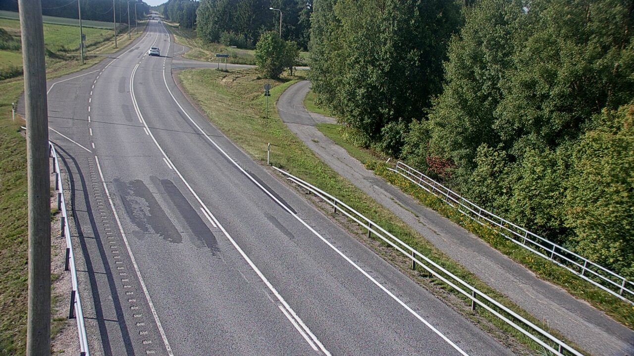 Weather Camera Image Road 4 Liminka, Alatemmes, Liminka, Pohjois-Pohjanmaa