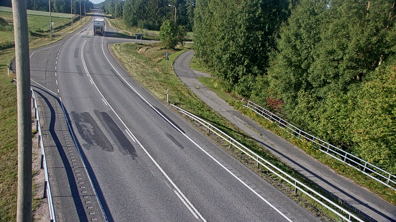 Weather Camera Image Road 4 Liminka, Alatemmes, Liminka, Pohjois-Pohjanmaa