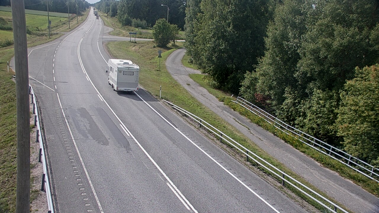 Weather Camera Image Road 4 Liminka, Alatemmes, Liminka, Pohjois-Pohjanmaa