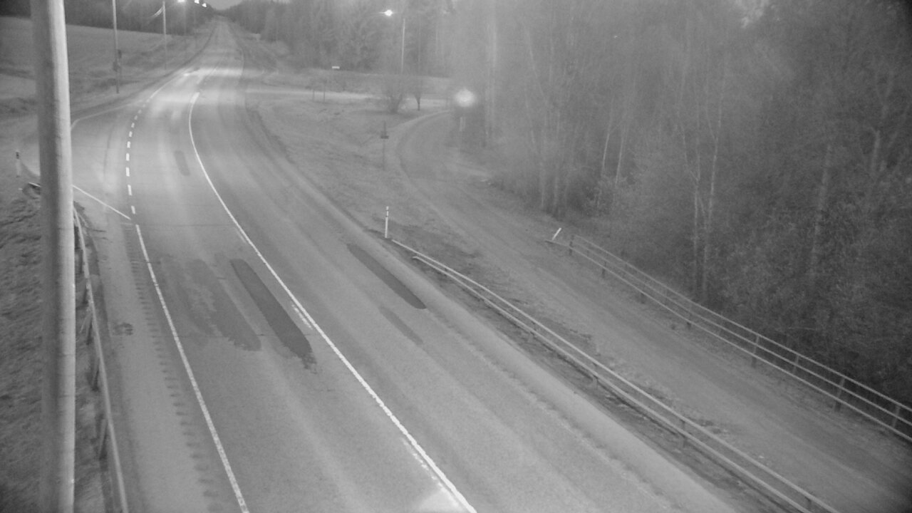 Weather Camera Image Road 4 Liminka, Alatemmes, Liminka, Pohjois-Pohjanmaa