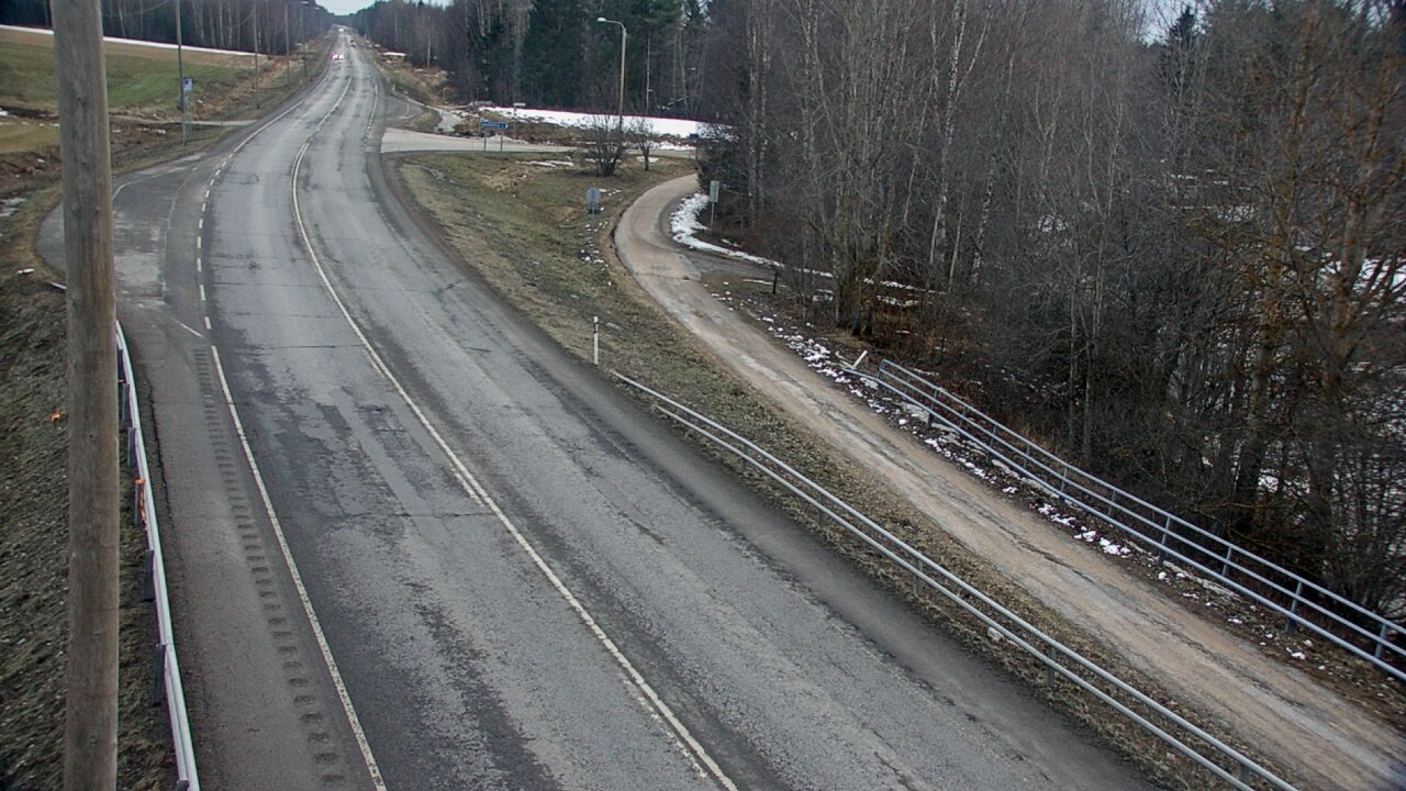 Weather Camera Image Road 4 Liminka, Alatemmes, Liminka, Pohjois-Pohjanmaa