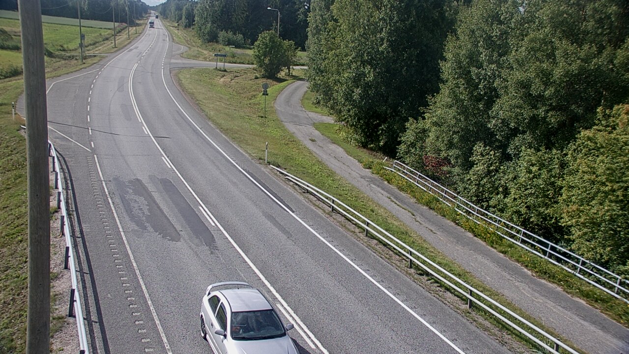 Weather Camera Image Road 4 Liminka, Alatemmes, Liminka, Pohjois-Pohjanmaa