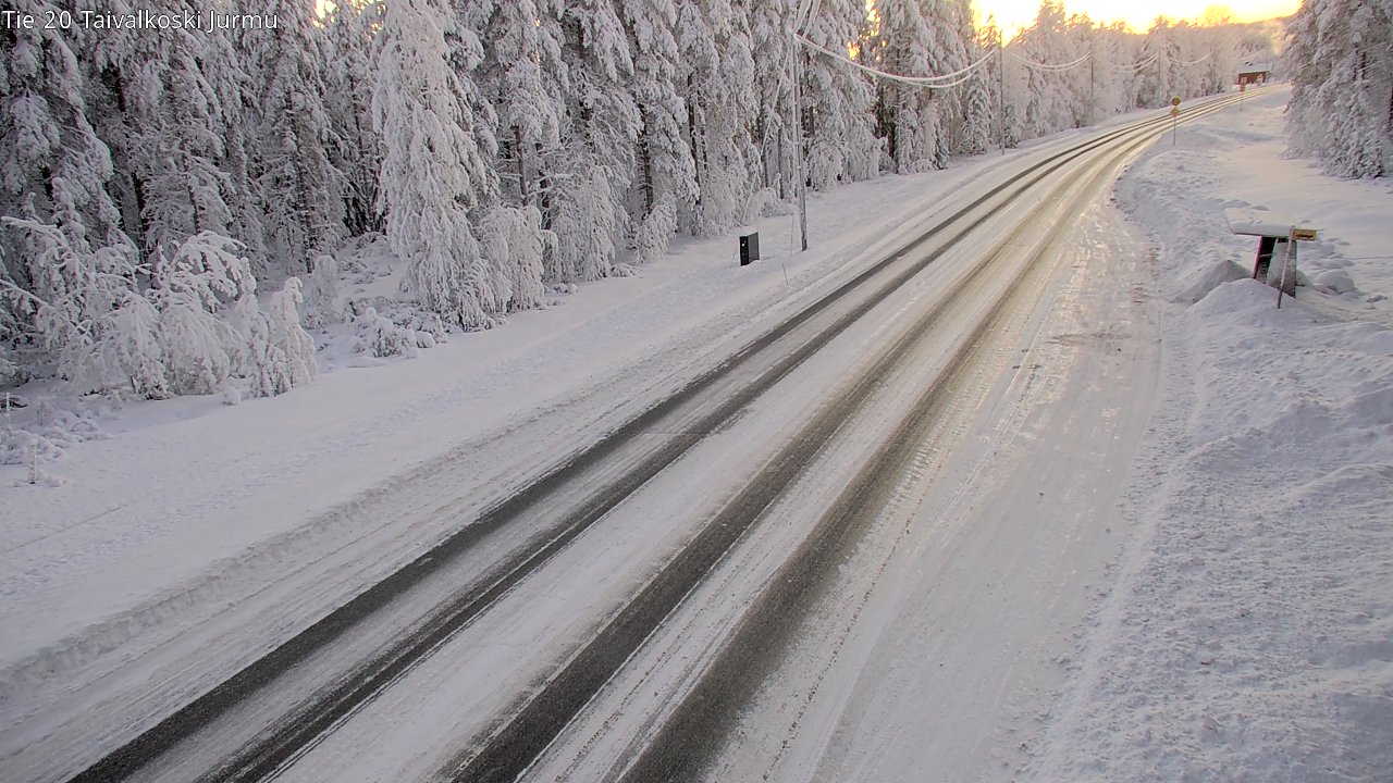 Weather Camera Image Road 20 Taivalkoski, Jurmu, Taivalkoski, Pohjois-Pohjanmaa