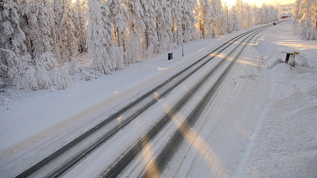 Weather Camera Image Road 20 Taivalkoski, Jurmu, Taivalkoski, Pohjois-Pohjanmaa