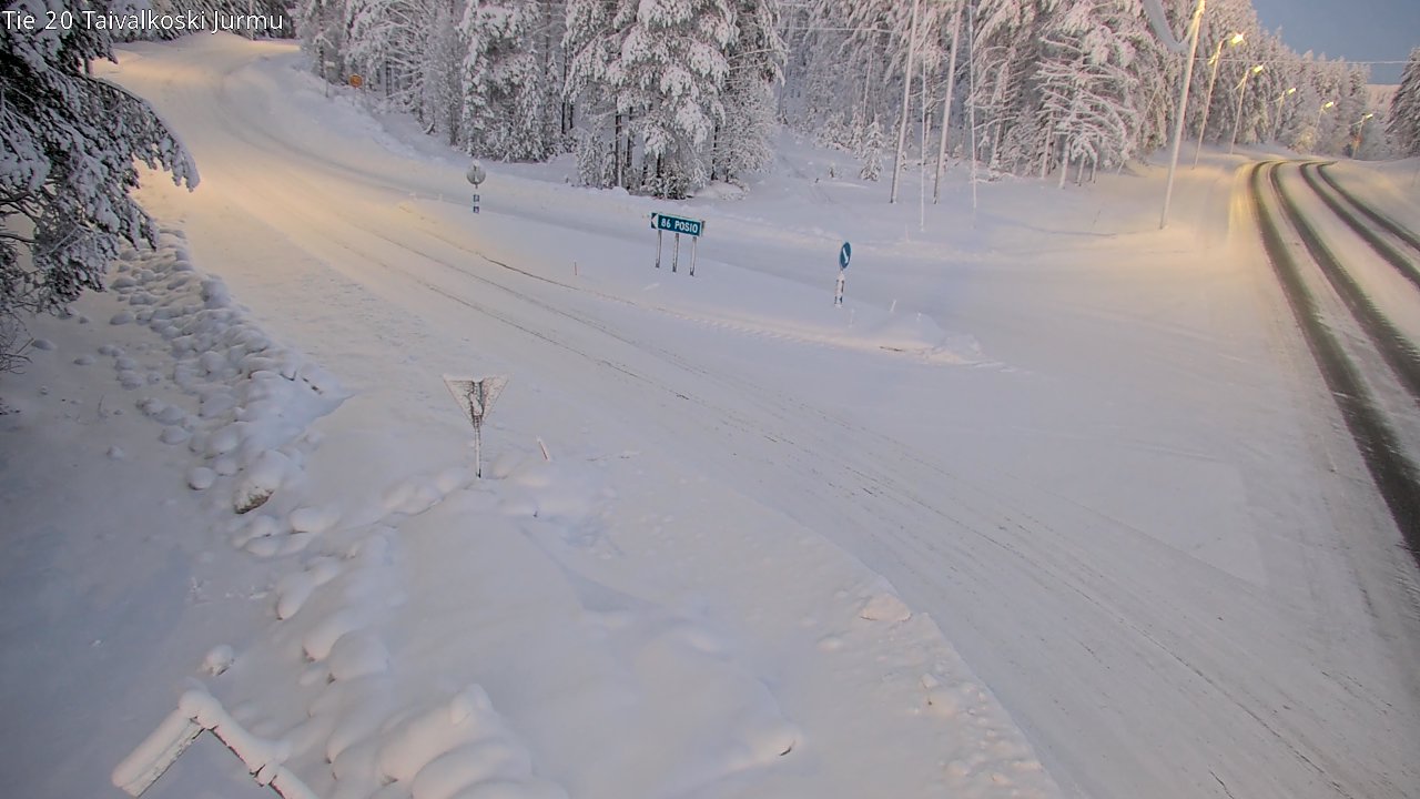 Weather Camera Image Road 20 Taivalkoski, Jurmu, Taivalkoski, Pohjois-Pohjanmaa