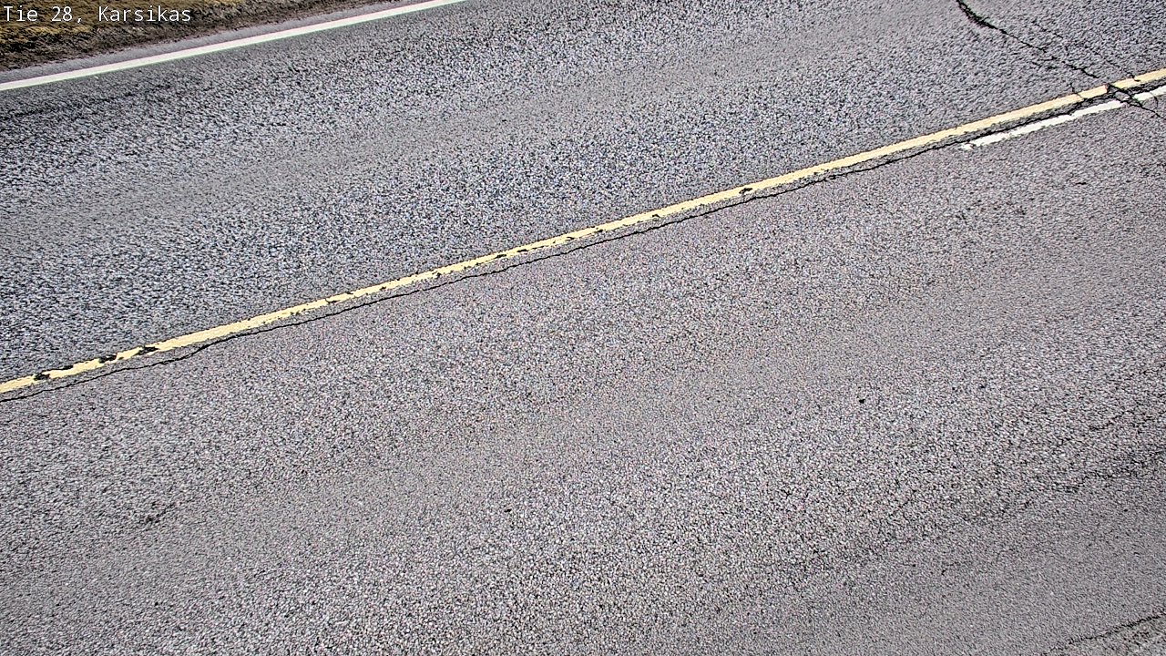 Weather Camera Image Road 28 Haapavesi, Karsikas, Haapavesi, Pohjois-Pohjanmaa