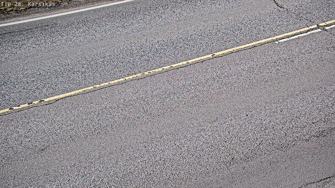 Weather Camera Image Väg 28 Haapavesi, Karsikas, Haapavesi, Pohjois-Pohjanmaa