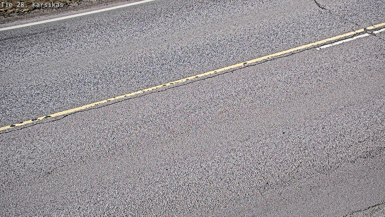 Weather Camera Image Väg 28 Haapavesi, Karsikas, Haapavesi, Pohjois-Pohjanmaa