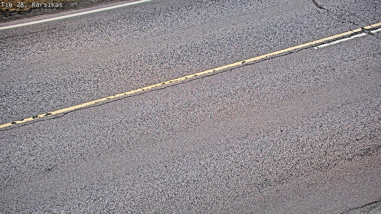 Weather Camera Image Väg 28 Haapavesi, Karsikas, Haapavesi, Pohjois-Pohjanmaa