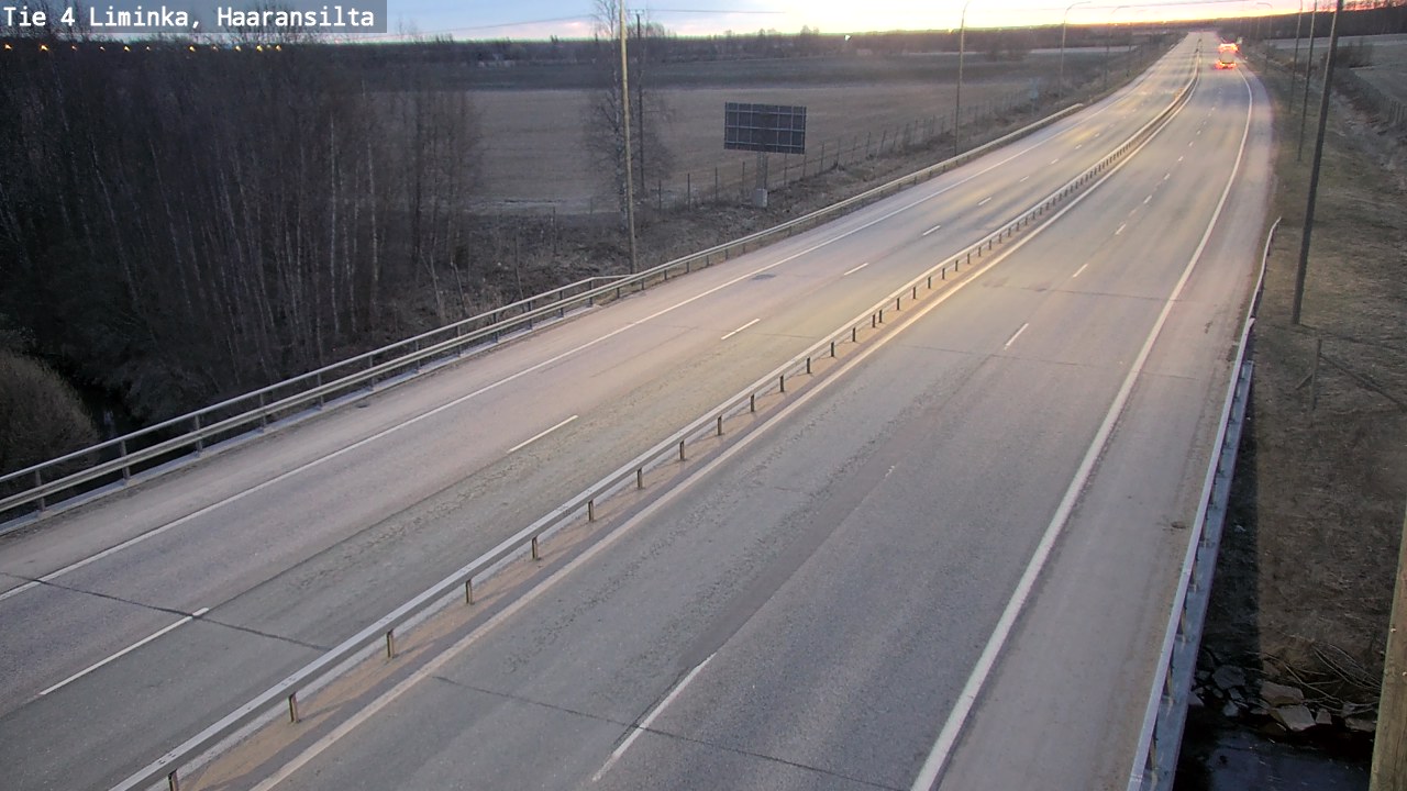 Weather Camera Image Road 4 Liminka, Haaransilta, Liminka, Pohjois-Pohjanmaa