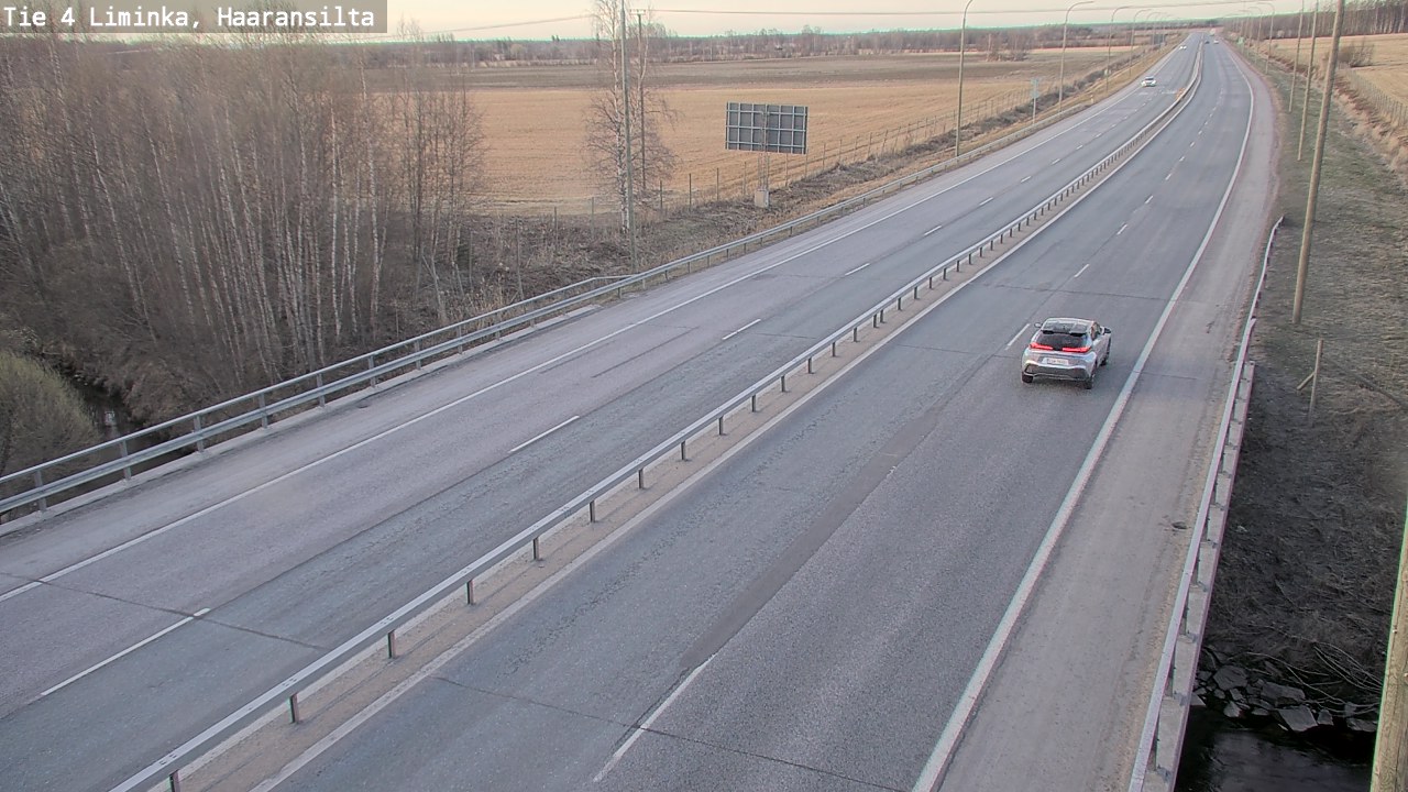 Weather Camera Image Road 4 Liminka, Haaransilta, Liminka, Pohjois-Pohjanmaa