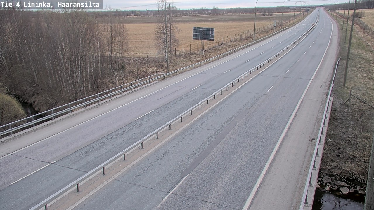 Weather Camera Image Road 4 Liminka, Haaransilta, Liminka, Pohjois-Pohjanmaa