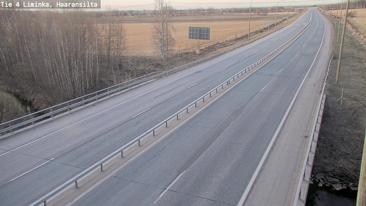 Weather Camera Image Road 4 Liminka, Haaransilta, Liminka, Pohjois-Pohjanmaa